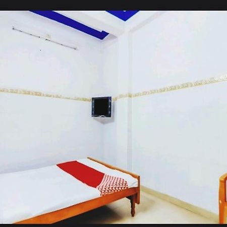 Metro Lodge Hyderabad Exterior foto