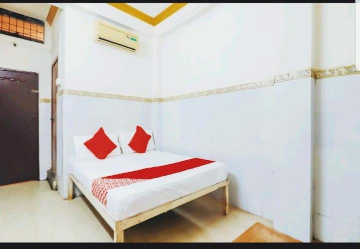 Metro Lodge Hyderabad Exterior foto